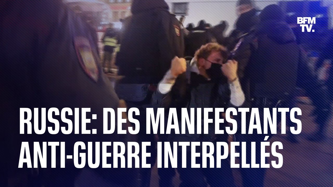 Russie: des dizaines de manifestants opposés à la guerre en Ukraine interpellés à Saint-Pétersbourg