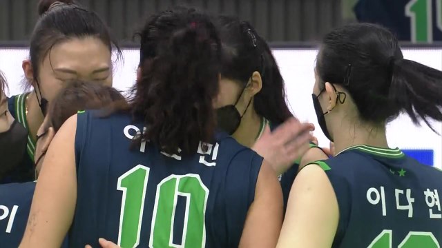 현대건설, V리그 여자부 최다 15연승 신기록...1위 확정 눈앞 / YTN