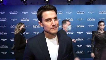 La exquisita elegancia de Álex González con la prensa al hablar de su relación con María Pedraza