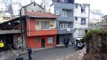 Son dakika haberi: Şişli'de komşuyu rehin alan silahlı saldırgan Özel Harekat Polislerince böyle etkisiz hale getirildi