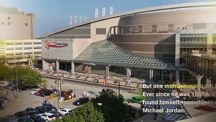 Watch Michael Jordan LeBron Embrace After NBA's 75th Anniversary