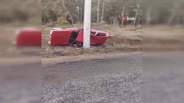 Hurdaya dönen otomobilden sağ kurtuldu