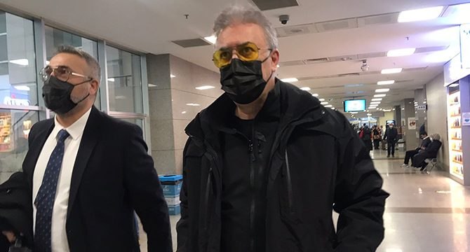 Tamer Karadağlı, kendisine hakaret eden kişiden şikayetçi oldu