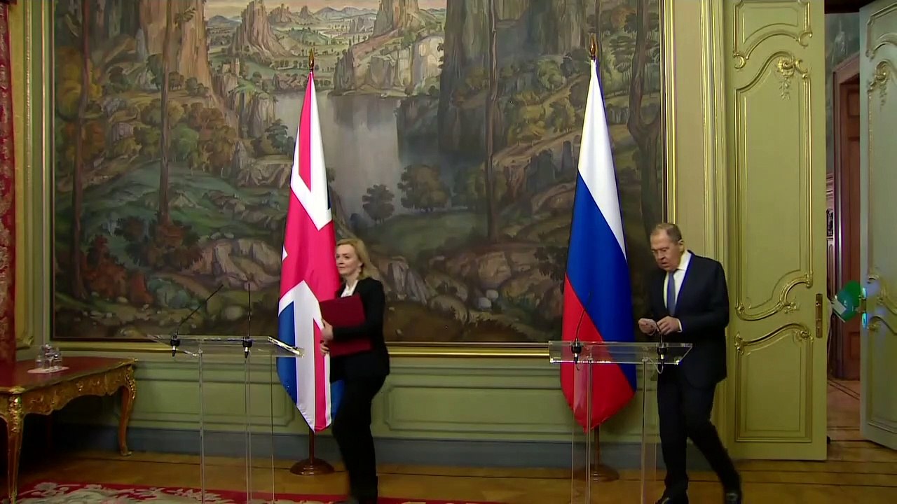 Ukrainischer sicherheitsrat kündigt ausnahmezustand an