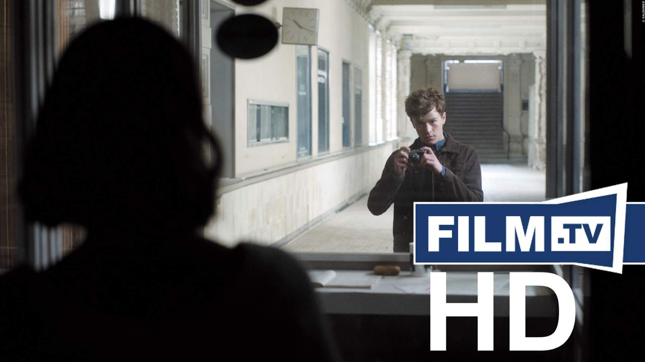 Trübe Wolken Trailer Deutsch German (2021)