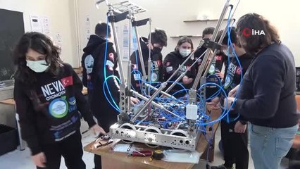 Ordulu öğrenciler, Kanada'daki robotik yarışmada Türkiye'yi temsil edecek