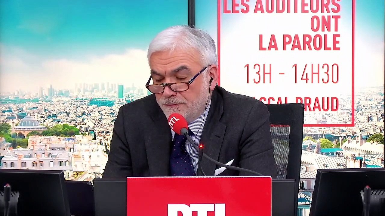 Football : l'égalité de salaires femmes-hommes "est démagogique", selon Pascal Praud