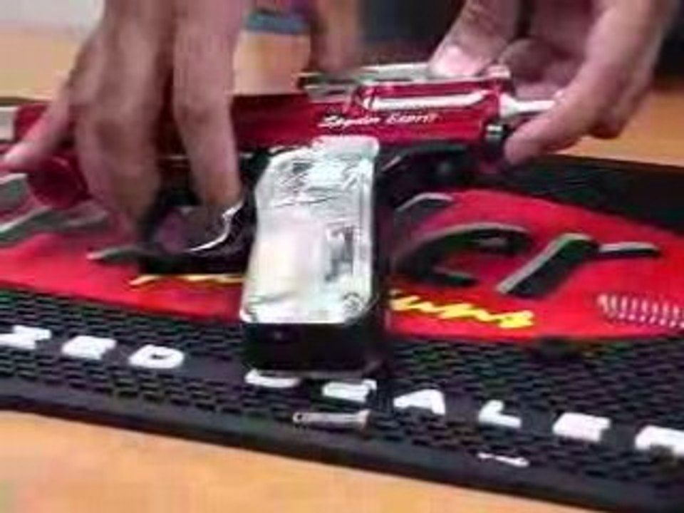 Demontage d'un lanceur de paintball Spyder