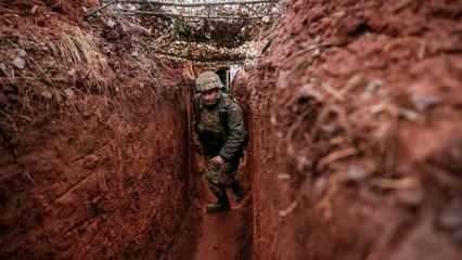 كاميرا الجزيرة ترصد الأجواء في المواقع الأمامية للجنود الأوكرانيين