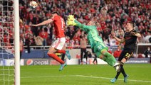 Şampiyonlar Ligi'nde gol düellosu! Benfica-Ajax maçı nefes kesti