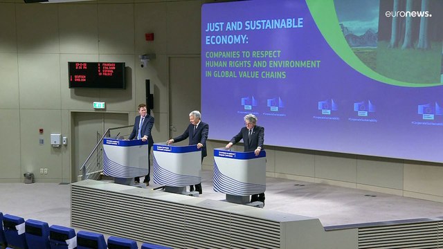 Bruxelas quer multar empresas que violam direitos humanos