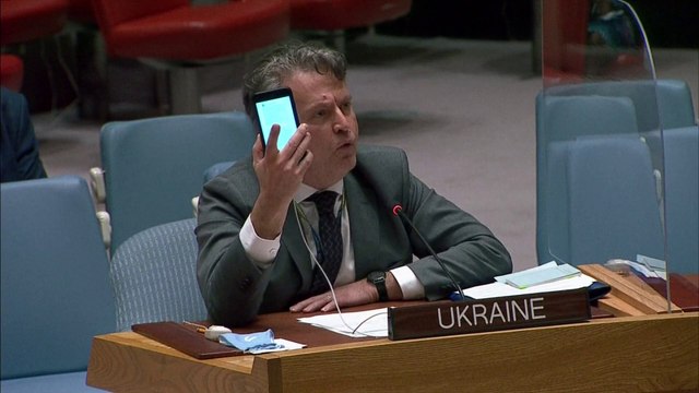 Vous voulez que je vous montre la vidéo ? : l'échange tendu à l'ONU entre les ambassadeurs d'Ukraine et de Russie, après l'annonce de Vladimir Poutine