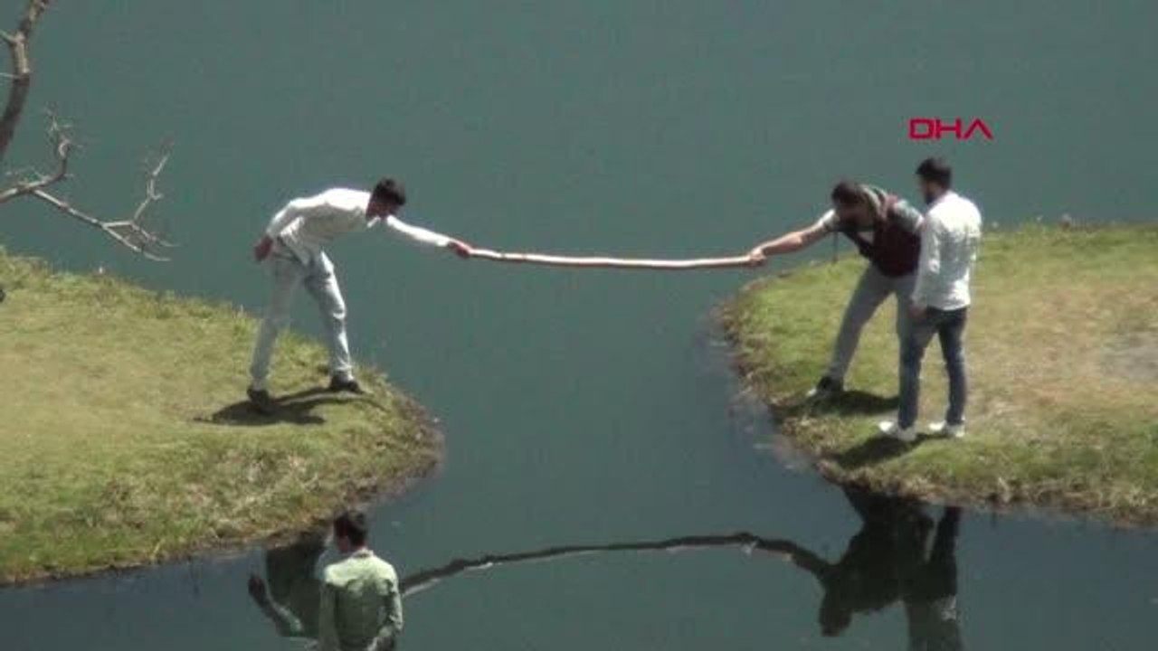 BİNGÖL'ÜN 'YÜZEN ADALARI'NA KAR YAĞDI