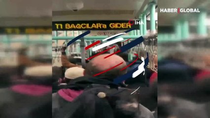 Cevizlibağ’da tramvay içinde tekme tokat kavga kamerada