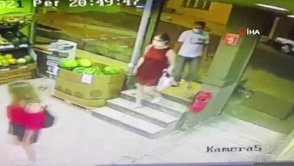 Genç kıza kapkaç kamerada
