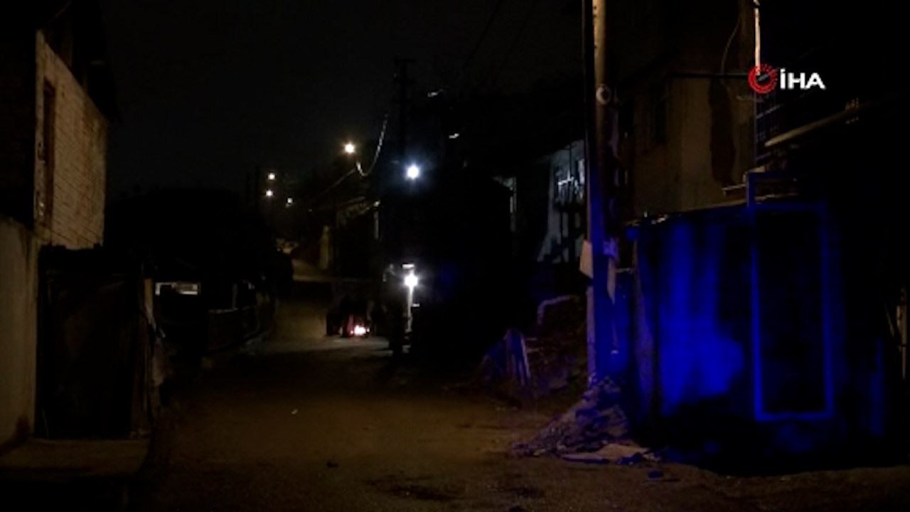 İki aile birbirine girdi, ortalık savaş alanına döndü: 1 ölü, 6 yaralı