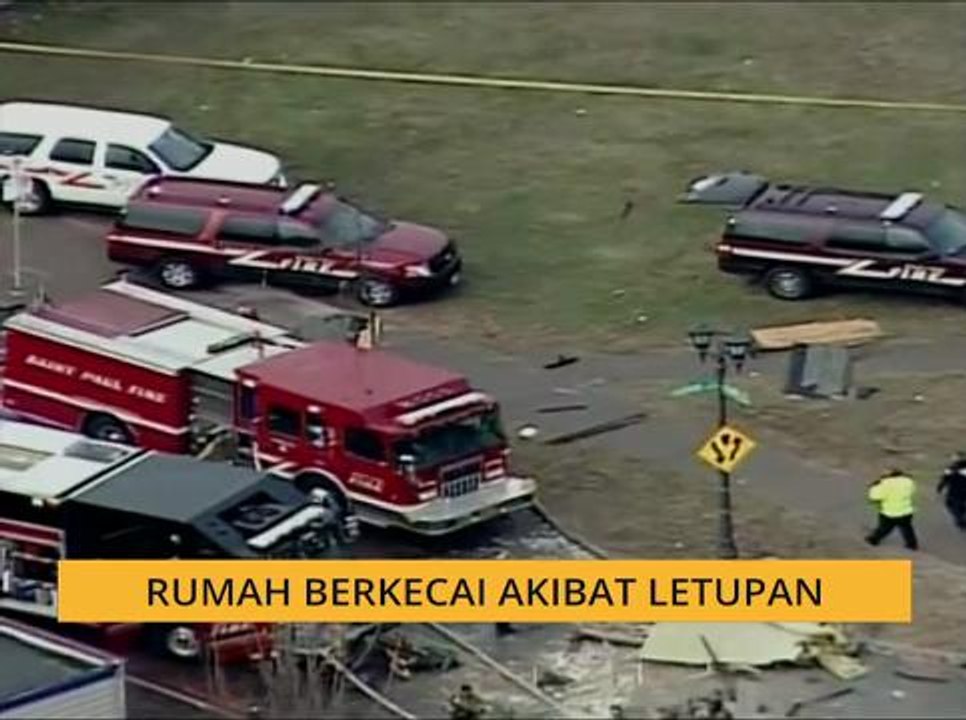 Rumah berkecai akibat letupan