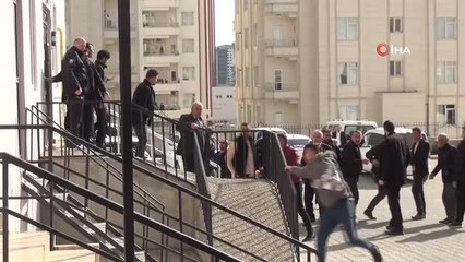 Son Dakika | Olay yerinde arbede yaşandı... Anne ve babasına kurşun yağdırdı: 1 ölü, 1 yaralı