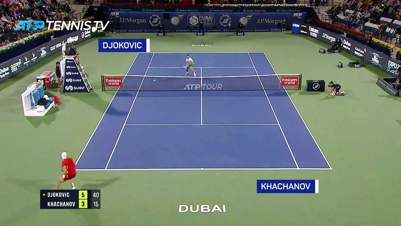 Im Viertelfinale: Djokovic ringt Khachanov nieder