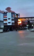 Bombardeo naval por parte del ejército ruso en el aeropuerto de Ivano-Frankivsk, Ucrania