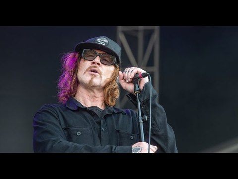 Mark Lanegan Dies Screaming Trees Queens Of The Stone Age Singer Was 57