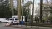 Calme plat à l'ambassade d'Ukraine, la police déjà présente devant l'ambassade de Russie