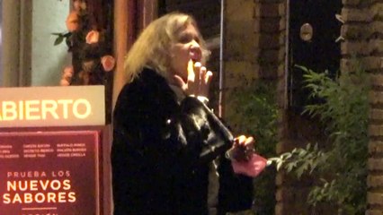 Sofía Cristo entusiasmada con el reparto de la serie sobre sus padres