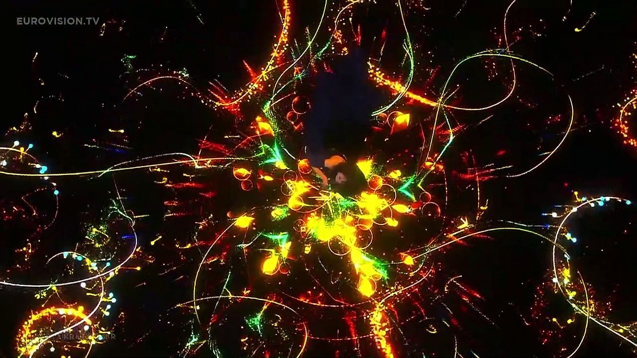 Jamala chante "1944" pour l'Ukraine lors de l'Eurovision 2016