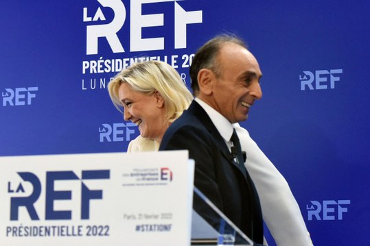 Quand Eric Zemmour et Marine Le Pen ne croyaient pas à une offensive russe en Ukraine