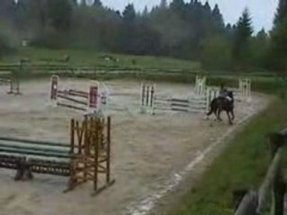 Ilka des Buis aux Hayes le 1er jour en D2p CSO