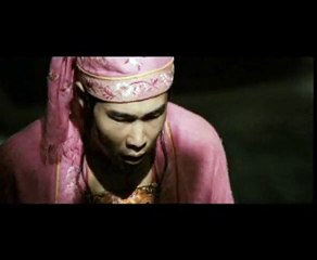 Una mujer, una pistola y una tienda de fideos chinos Clip (2) VO