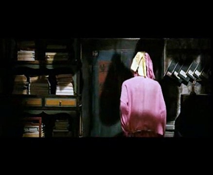 Una mujer, una pistola y una tienda de fideos chinos Clip VO