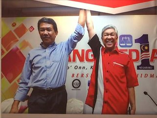 UMNO lumpuh kalau 40 ahli Parlimen tinggalkan parti