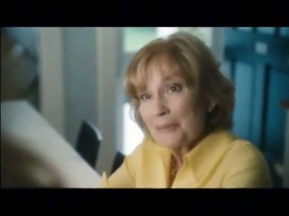 Come, reza, ama Tráiler