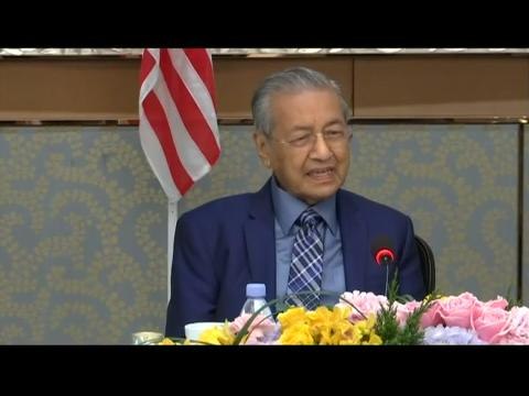 Jejak Jho Low: Silakan Hishammuddin, tapi bukan jadi wakil saya - Tun M