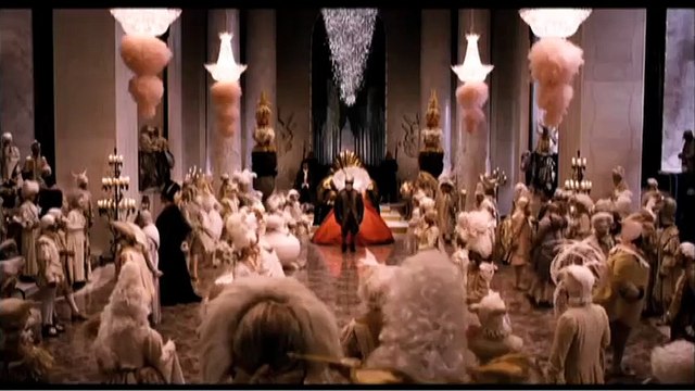 Blancanieves (Mirror, Mirror) Clip