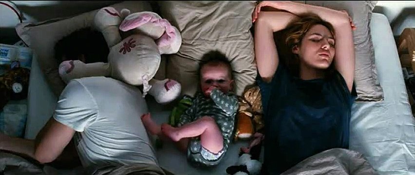 Un feliz acontecimiento Clip (3)