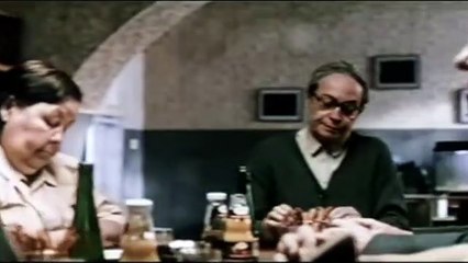 Cuatro minutos Tráiler