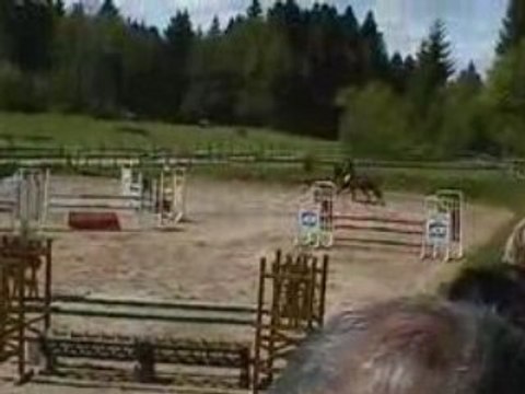 Ilka des Buis aux Hayes le 2eme jour en D2p CSO