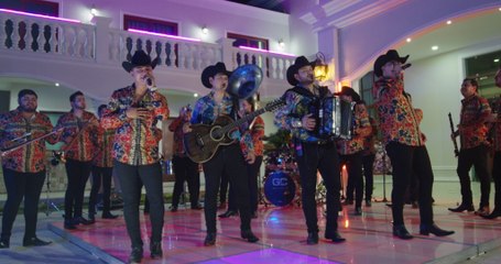 Banda Rancho Viejo De Julio Aramburo La Bandononona - La Sopa De Tu Propio Chocolate