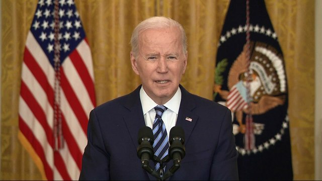 Biden agrava sanções à Rússia e reforça dispositivo da NATO na Europa