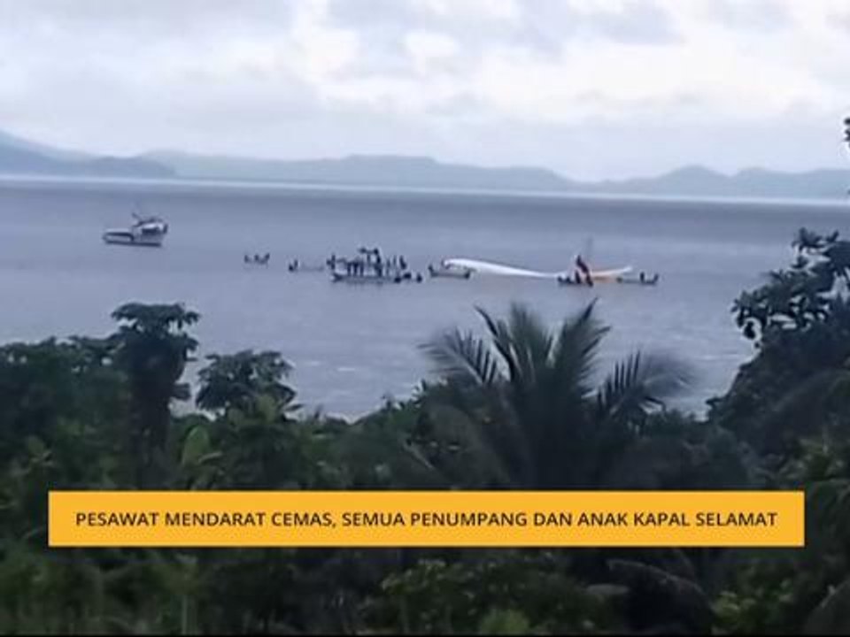 Pesawat mendarat cemas, semua penumpang dan anak kapal selamat
