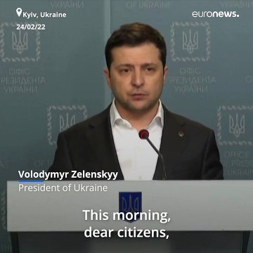 Guerre en Ukraine - Dans une vidéo, le président ukrainien Volodymyr Zelensky décrète la mobilisation générale et appelle à l'aide regrettant être laissé seul face à l'armée russe