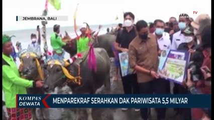 Menparekraf Serahkan DAK Pariwisata 5,5 Milyar