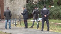 Antalya'da annenin en acı teşhisi... Fenalık geçiren anneyi iki kadın polis memuru sarılarak teselli etmeye çalıştı