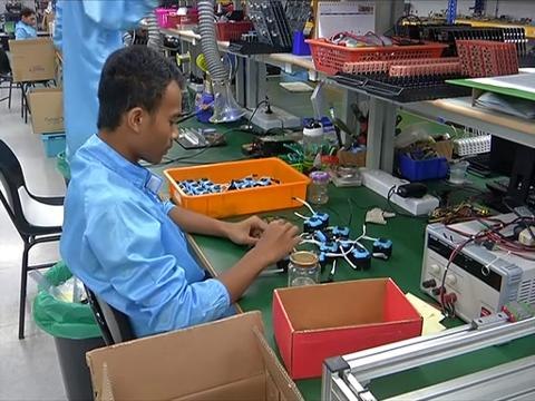 Capai negara berpendapatan tinggi 2025: KDNK Malaysia 'merangkak'