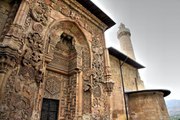 UNESCO LİSTESİNDEKİ DİVRİĞİ ULU CAMİ'NİN RESTORASYONU YENİDEN BAŞLIYOR