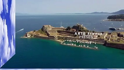 Générique du magazine "Invitation au voyage" présenté par Linda Lorin sur Arte