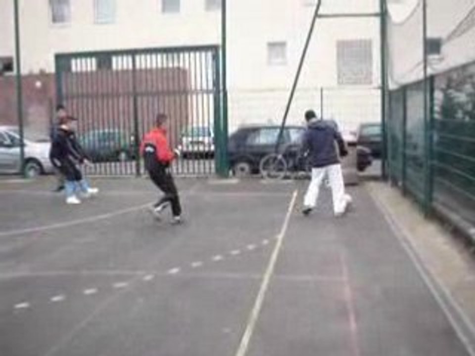 MOV04059