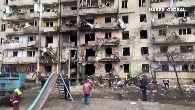 Son Dakika Rusya'nın Ukrayna işgali başladı! Rus güçleri Ukrayna topraklarında ilerliyor! İşte dakika dakika son durum